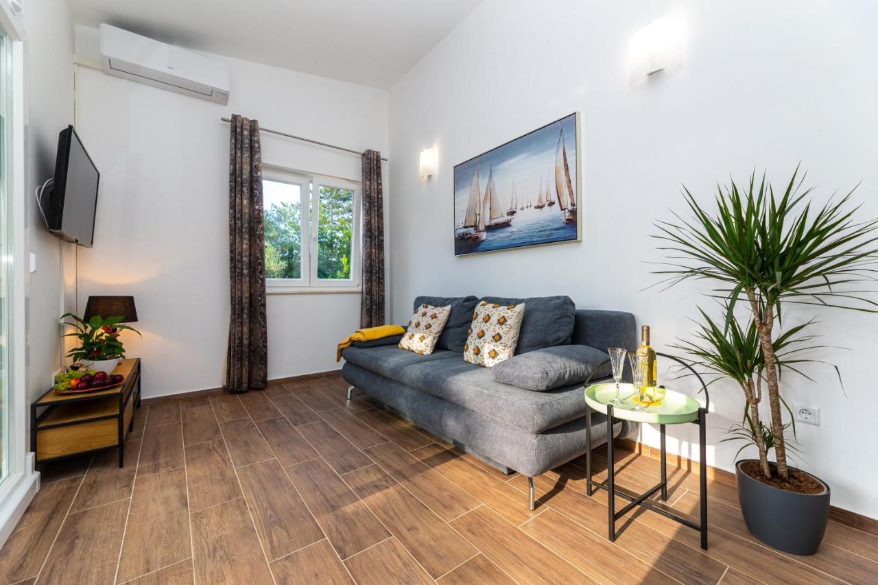 Apartment Nada 1 Malinska Exteriér fotografie