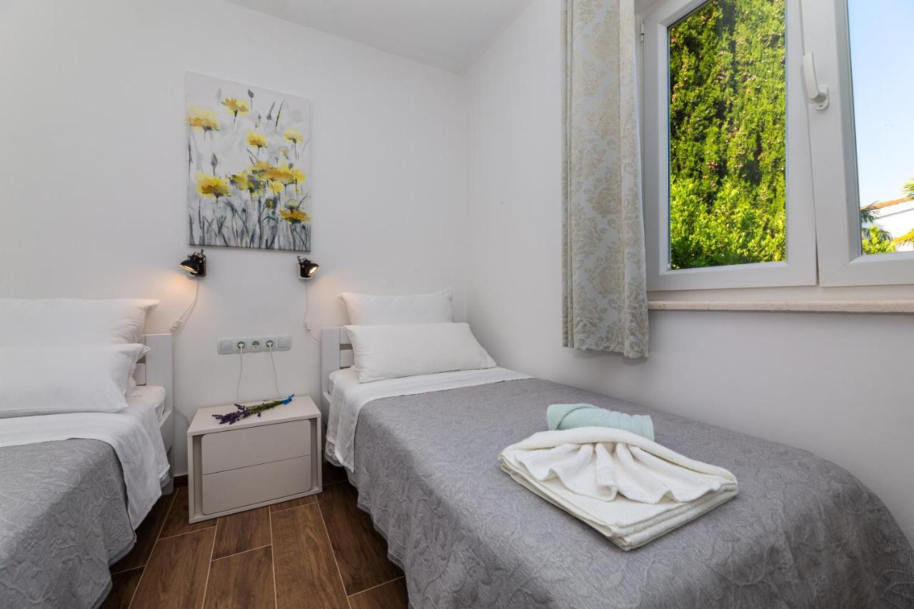 Apartment Nada 1 Malinska Exteriér fotografie