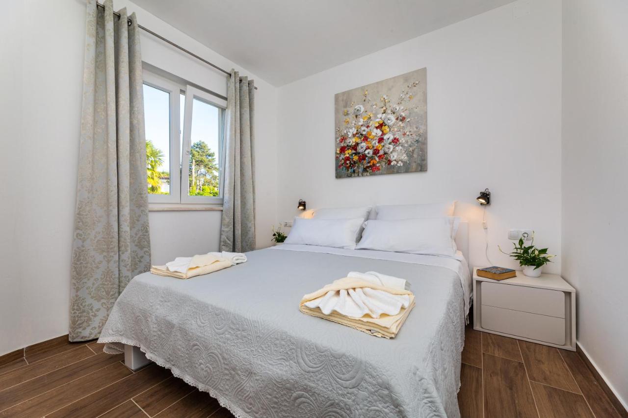 Apartment Nada 1 Malinska Exteriér fotografie